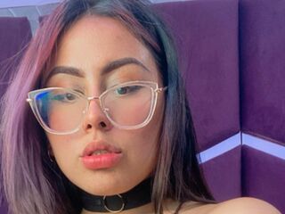 BelaAnders's Flirt4Free live cam Profile Image